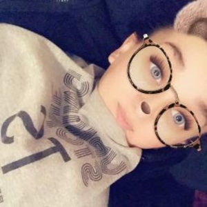 Meet your Posher, Marissa